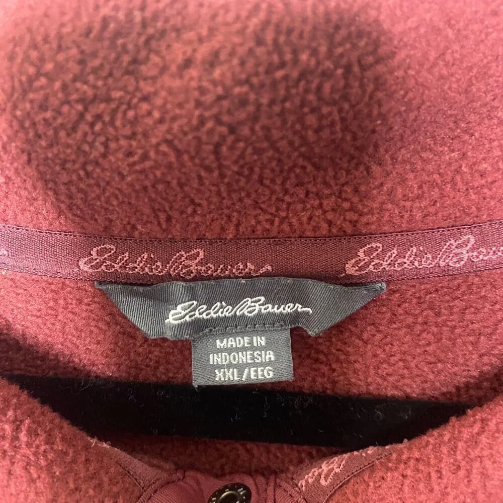 Eddie Bauer half button